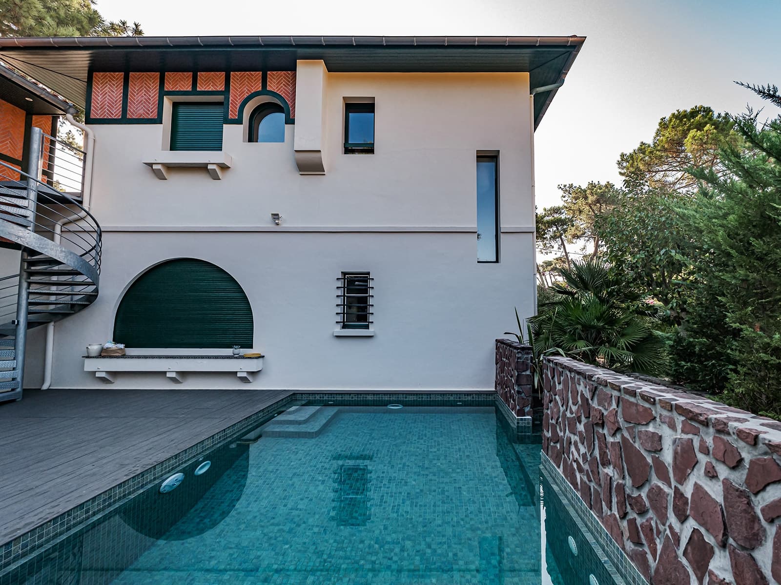 Bali Stone 50